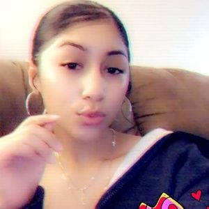 Meet your Posher, Nina